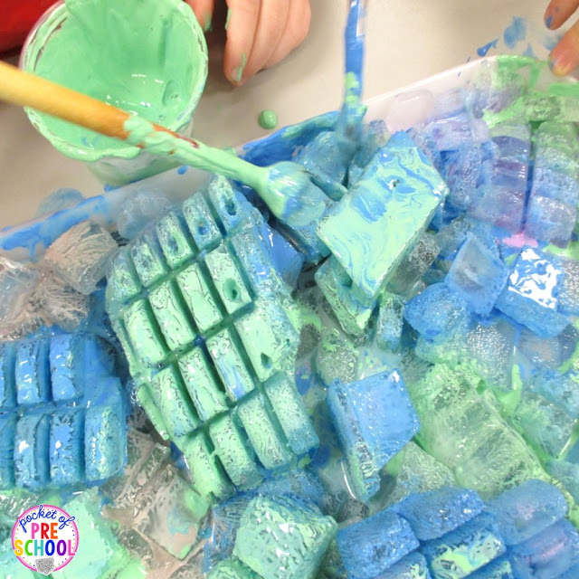 Arctic ice themed experiments and activities for preschool, pre-k, and kindergarten. Perfect for a winter, penguin, or polar bear theme.