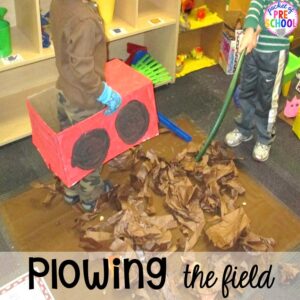 DIY tractor! Tips, tricks, and ideas to change your dramatic play center into a FARM! Perfect for preschool, pre-k, and kindergarten classrooms.