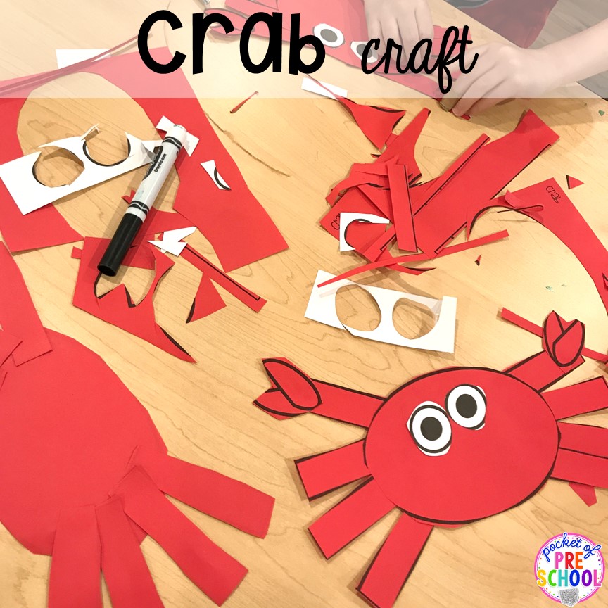 Crab craft! Ocean animal crafts to build fine motor skills for preschool, pre-k, nad kindergarten.