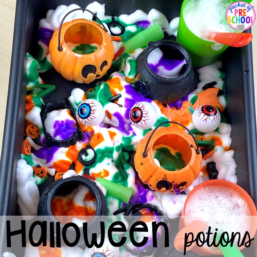 Halloween potions for preschool, pre-k, and kindergarten students to have a fun sensory and science experiment! 
