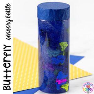Butterfly sensory bottle! Plus Spring sensory bottles ideas perfect with a spring theme for your toddler, preschool, or pre-k classroom. #preschool #prek #toddler #springtheme #sensorybottles
