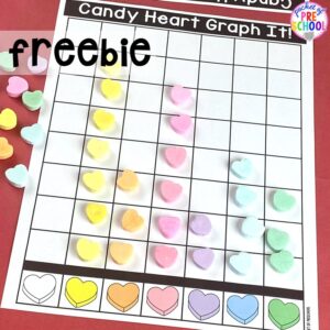 FREE candy heart graph! Use at a class party, for small group, or at table time to practice making graphs, collecting data, and counting. #preschool #prek #candyhearts #valentinesday