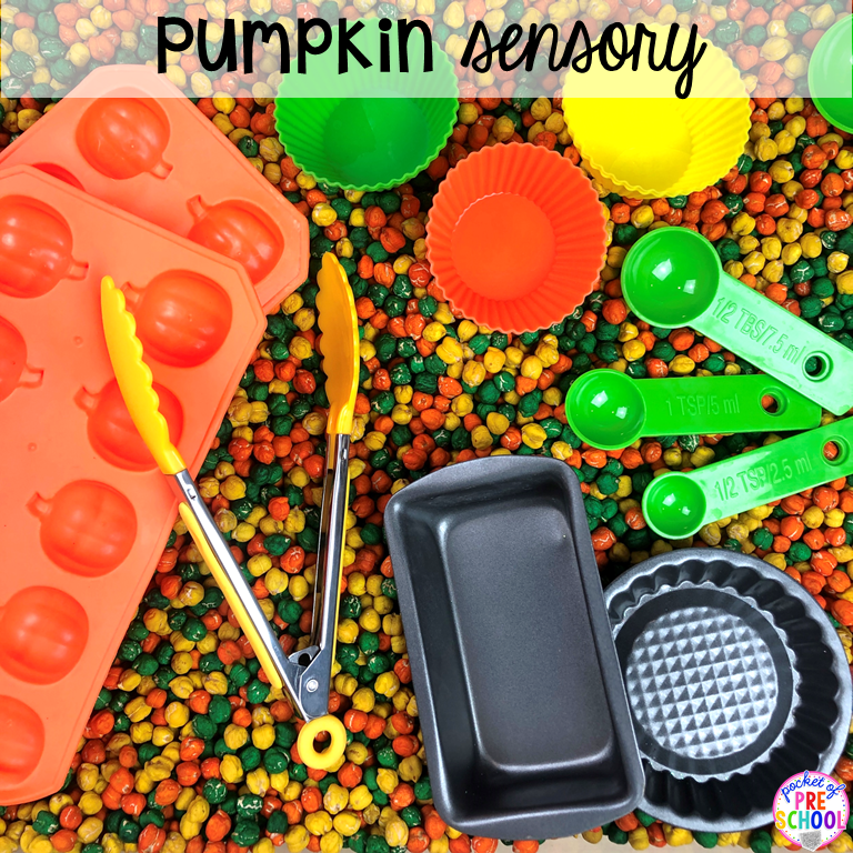 Pumpkin sensory bin plus 40 sensory bin ideas for the whole year! #sensorybin #sensorytable #sensory #sesoryplay #preschool #prek #kindergarten