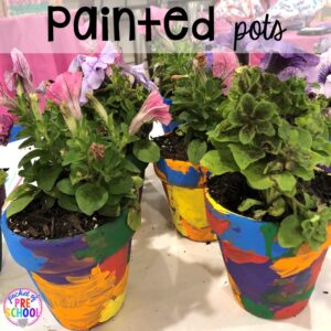 Kid made painted pot gift! Top 10 Kid made gifts for Mother's Day, Father's Day, Grandparent's Day, and Christmas. #kidmadegift #mothersdaygift #fathersdaygift