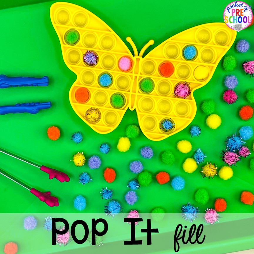 Fine motor activity with pop its and pom poms for preschool, pre-k, and kindergarten students. #preschool #prek #kindergarten #finemotoractivity