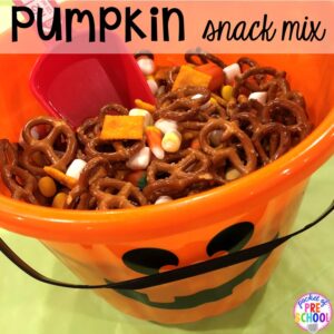 Pumpkin snack mix! 15 Classroom Halloween Party Ideas for preschool to 2nd grade! Halloween party games, snacks, and helpful tips.