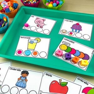 A fun syllable game to engage your preschool, pre-k, and kindergarten students in this literacy skill.