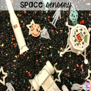 Space sensory bin plus 40 sensory bin ideas for the whole year! #sensorybin #sensorytable #sensory #sesoryplay #preschool #prek #kindergarten