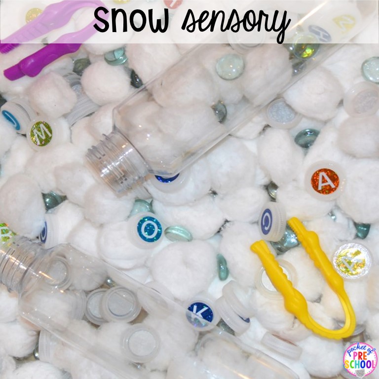 Snow sensory bin plus 55 sensory bin ideas for the whole year! #sensorybin #sensorytable #sensory #sensoryplay #preschool #prek #kindergarten