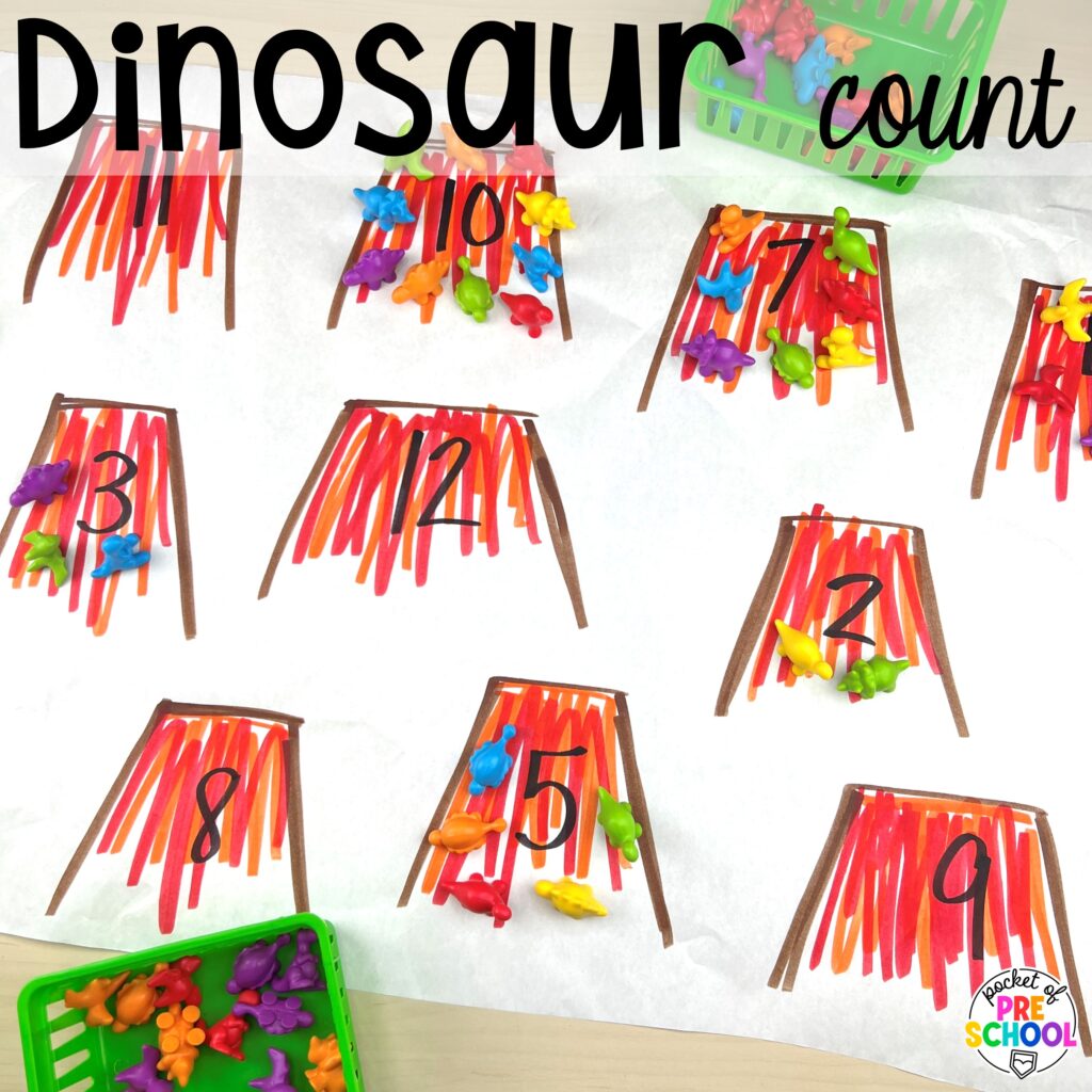 Dinosaur count! Dinosaur freebies plus tons of dinosaur themed activities & centers your preschool, pre-k, and kindergarten students will love! #preschool #pocketofpreschool #dinosaurtheme