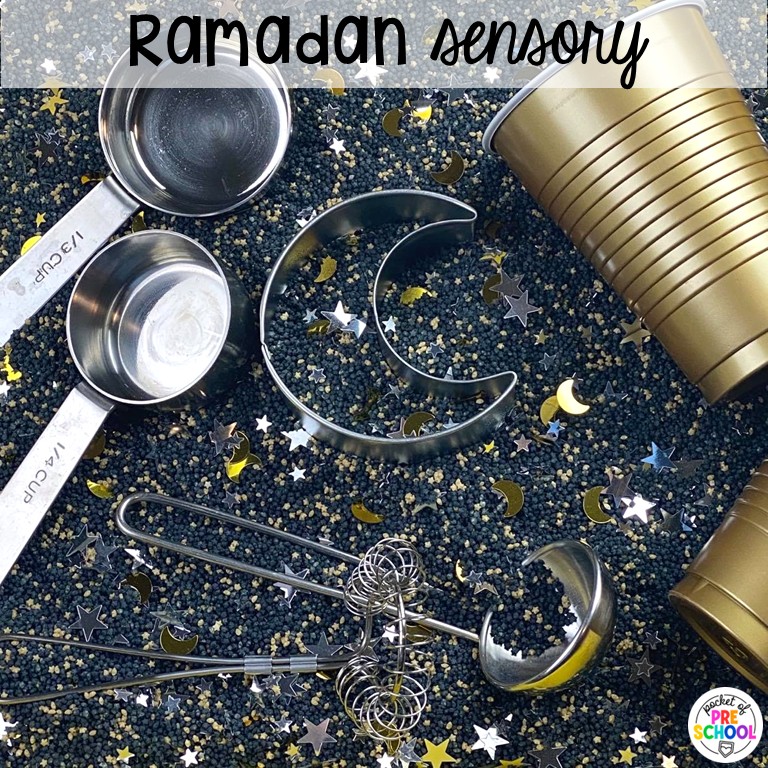 20+ Holiday Sensory Tables for Preschool, Pre-K, and Kindergarten 30 Ramadan Sensory! Holiday sensory tables for every holiday with various sensory fillers and sensory tools that incorporate math, literacy, and science into play. #sensorytable #sensorybin #sensoryplay #preschool #prek