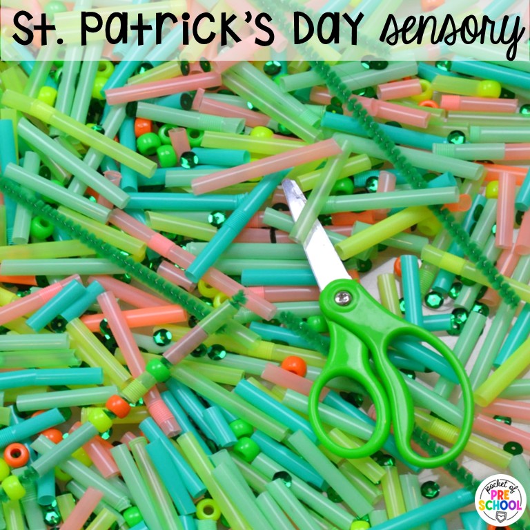 20+ Holiday Sensory Tables for Preschool, Pre-K, and Kindergarten 9 St. Patrick's Day Sensory! Holiday sensory tables for every holiday with various sensory fillers and sensory tools that incorporate math, literacy, and science into play. #sensorytable #sensorybin #sensoryplay #preschool #prek